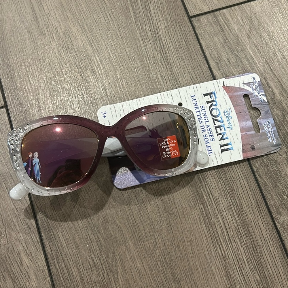 NWT Disney Frozen sunglasses 3+ 100% UVA UVB protection
